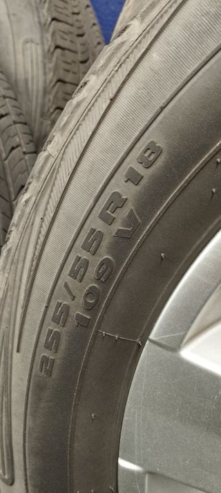 Neumáticos 255/55 R18