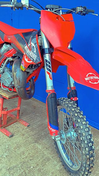 GasGas MC 85 2024 – Motocross infantil -
