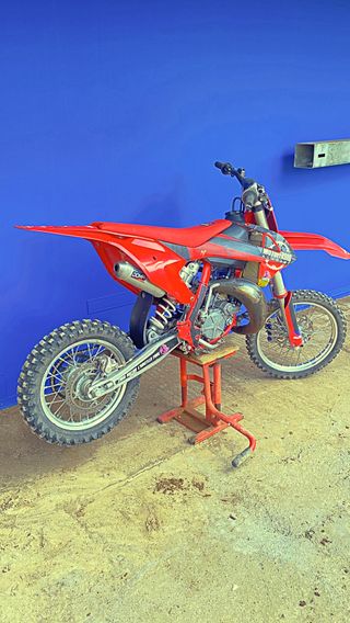 GasGas MC 85 2024 – Motocross infantil -
