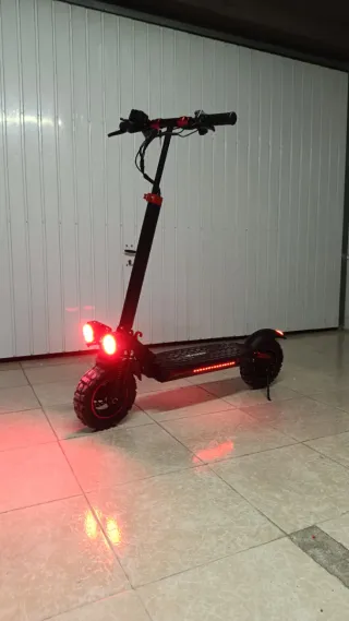 Patinete Eléctrico con Asiento