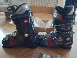 Botas de esquí Atomic Hombre Negras Rojas