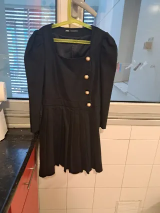 Vestido Zara Negro Plisado