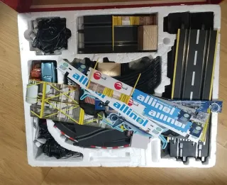 Carrera GO!!! Cars 2 Misión Secreta