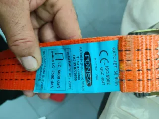 Cincha de sujeción con trinquete