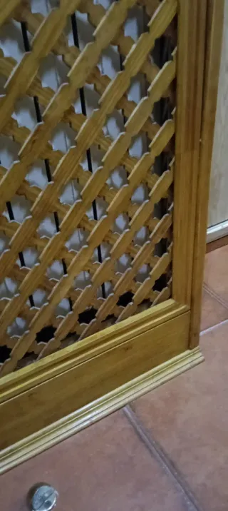 Cubre radiador de madera de haya ,