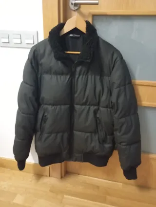 Chaqueta acolchada Zara negra