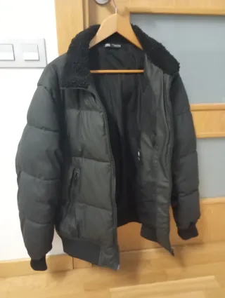 Chaqueta acolchada Zara negra