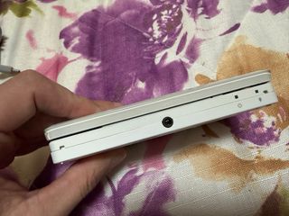 Nintendo 3DS Blanca + Juego Mario & Luigi