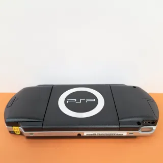 Sony PSP 1004 Nera con Cavo