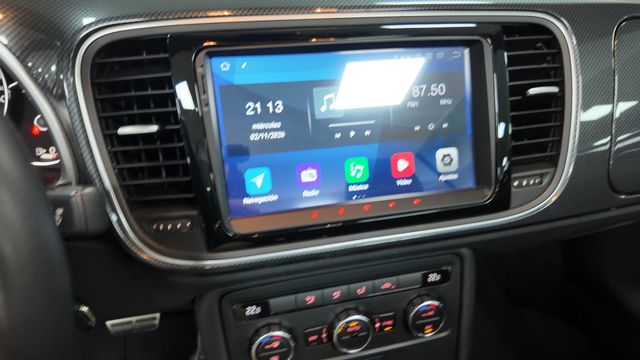 VOLKSWAGEN Beetle Cabrio 2.0 TSI DSG Sport