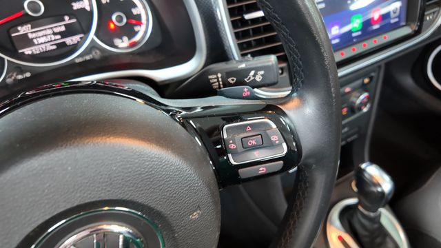 VOLKSWAGEN Beetle Cabrio 2.0 TSI DSG Sport