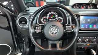 VOLKSWAGEN Beetle Cabrio 2.0 TSI DSG Sport