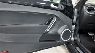 VOLKSWAGEN Beetle Cabrio 2.0 TSI DSG Sport