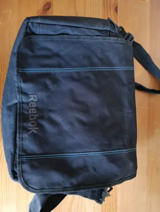 Mochila Reebok Negra