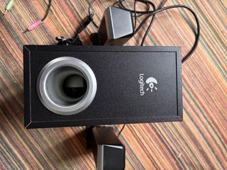 Altavoces Logitech S200 Negro con Subwoofer