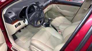 Toyota Avensis 2.2 D4D Executive