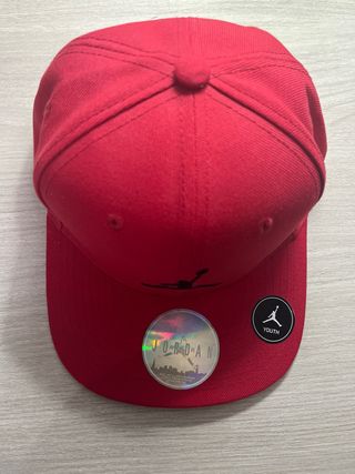 Gorra Jordan Roja Sin Estrenar