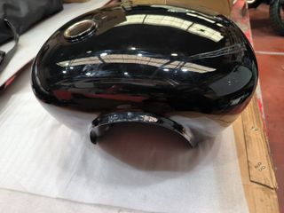 Depósito Gasolina QJ SRV 125 Negro. Golpeado