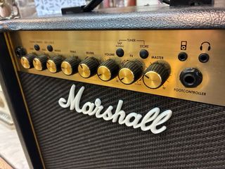 Amplificador Marshall MG15FX
