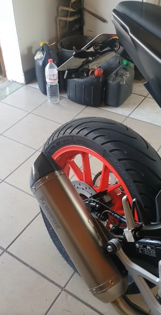 Escape Akrapovic YAMAHA MT 125