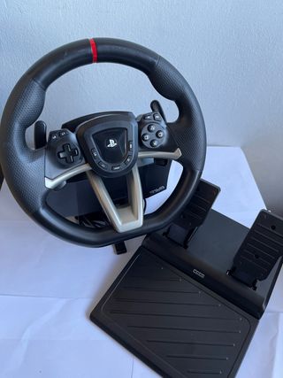 VOLANTE HORI + PEDALES PS4