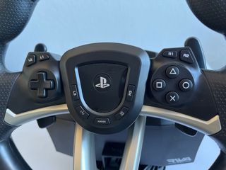 VOLANTE HORI + PEDALES PS4