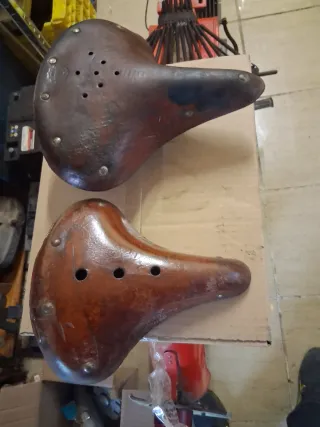 Asiento de piel para bicicleta,nuevos de epoca