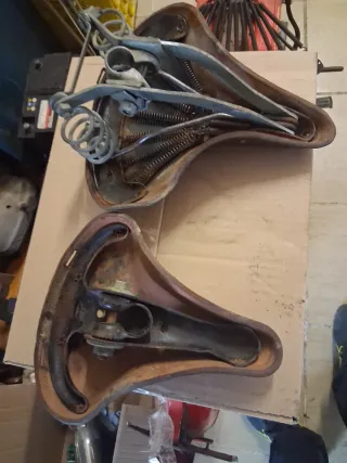 Asiento de piel para bicicleta,nuevos de epoca