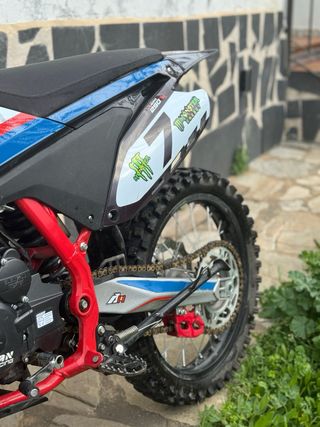 Apollo 250r Motocross