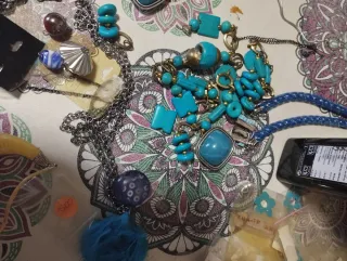 Lote Abalorios Bisutería Turquesa y Multicolor