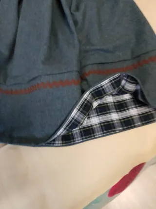 Falda regional niña