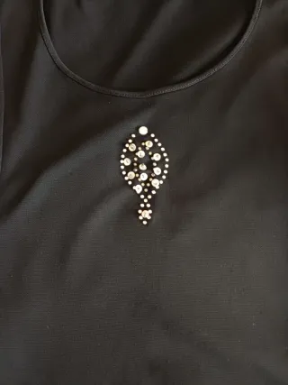 Maglia Olga Adami nera con perline