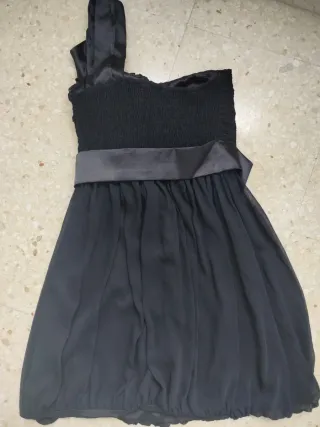 ✅Vestido negro de fiesta