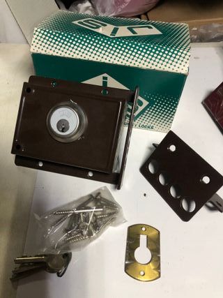 Cerrojo JIS 230-D Marrón