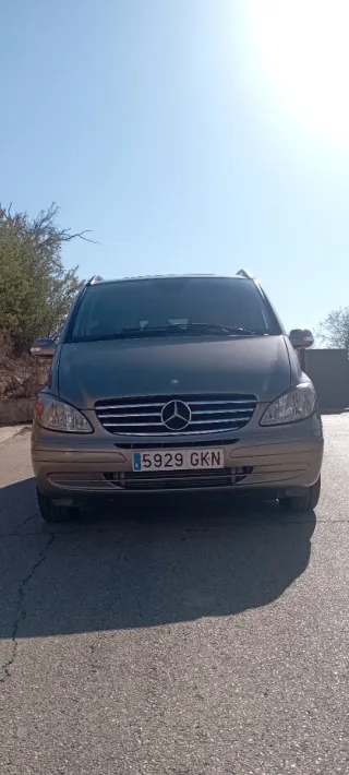 Mercedes-Benz Viano 2009