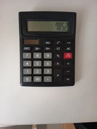 Calculadora básica negra