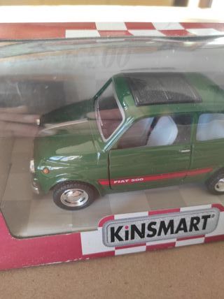 Gioco auto modello 500 fiat kinsmart
