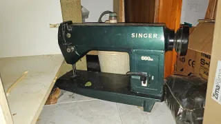 Máquina de coser Singer 660