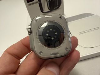 Apple Watch Ultra 2 Titanio Cellular