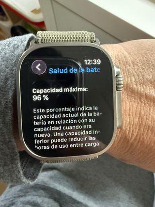Apple Watch Ultra 2 Titanio Cellular