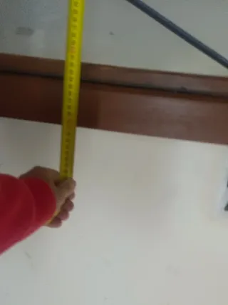 Puerta Madera y Hierro con Reja  y cristal .