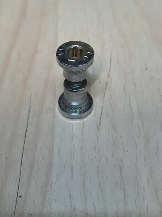 Tornillo Cierre sillín Pinarello