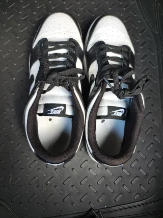 Nike Dunk Blancas y Negras