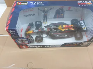 Coche F1 Burago RB19 Red Bull