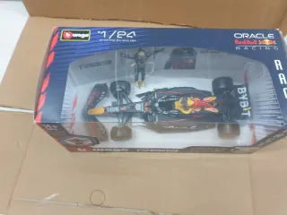 Coche F1 Burago RB19 Red Bull