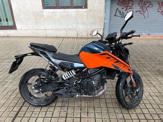KTM 125 Duke 2024 Azul/Naranja