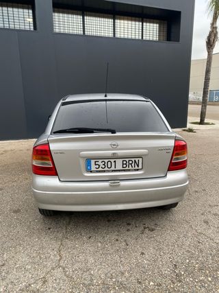 Opel Astra 2001
