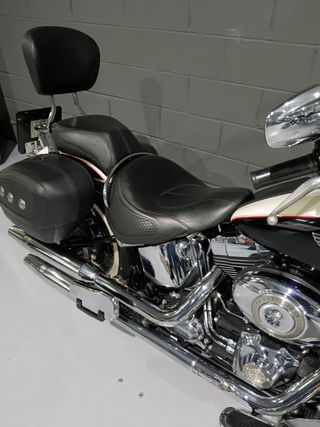 Harley Davidson Softail Deluxe