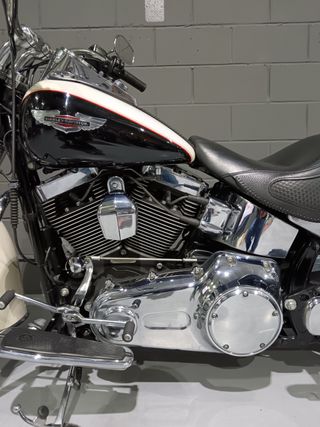 Harley Davidson Softail Deluxe