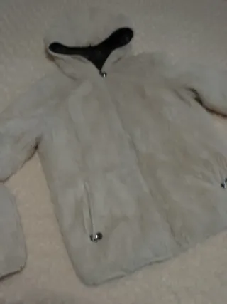 Cazadora reversible verde y beige